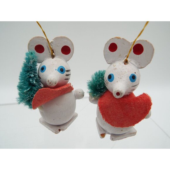 Vintage Kitsch Chippy Wood Mice Christmas Ornaments Set of 4 - Picture 5 of 6